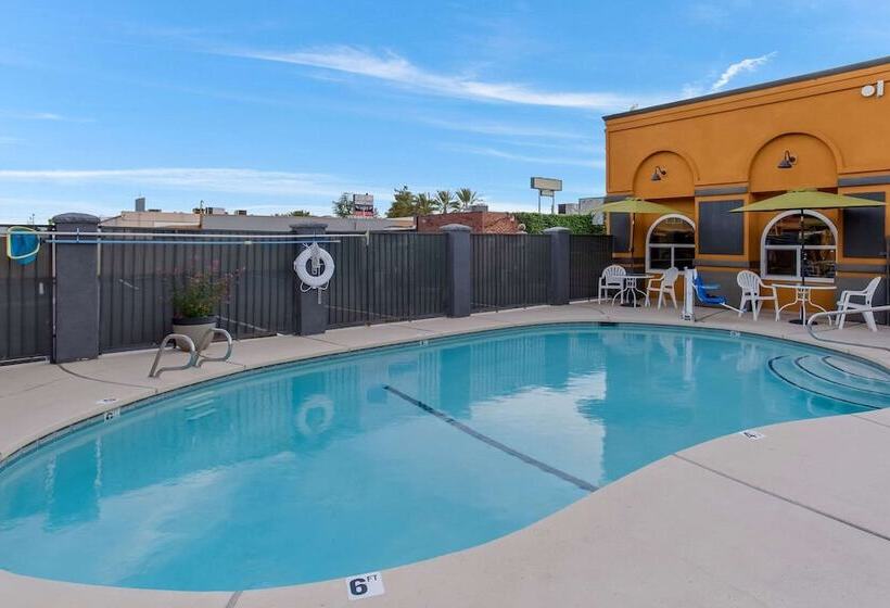 فندق Quality Inn Redding Near I5