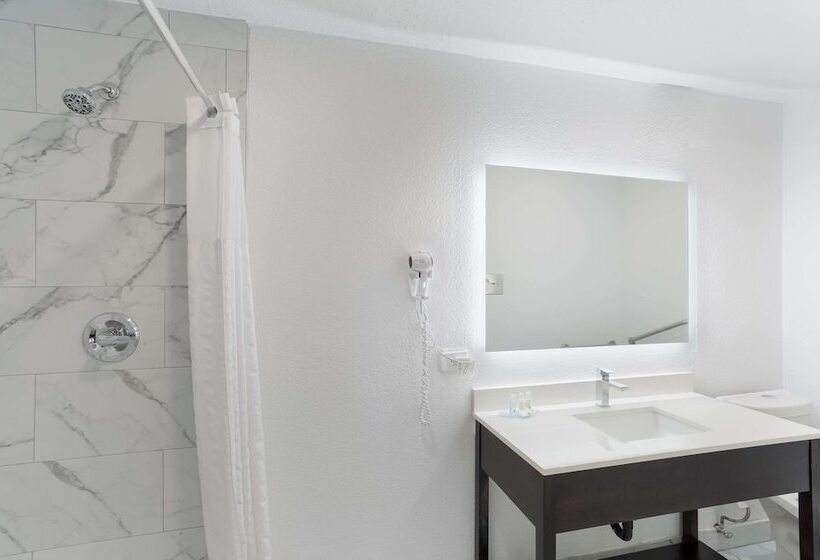 فندق Quality Inn Redding Near I5