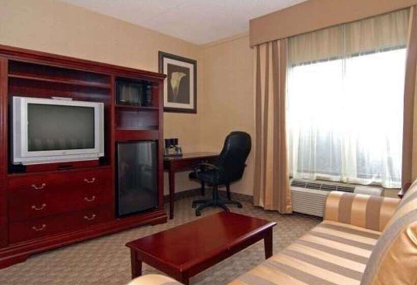 فندق Quality Inn & Suites