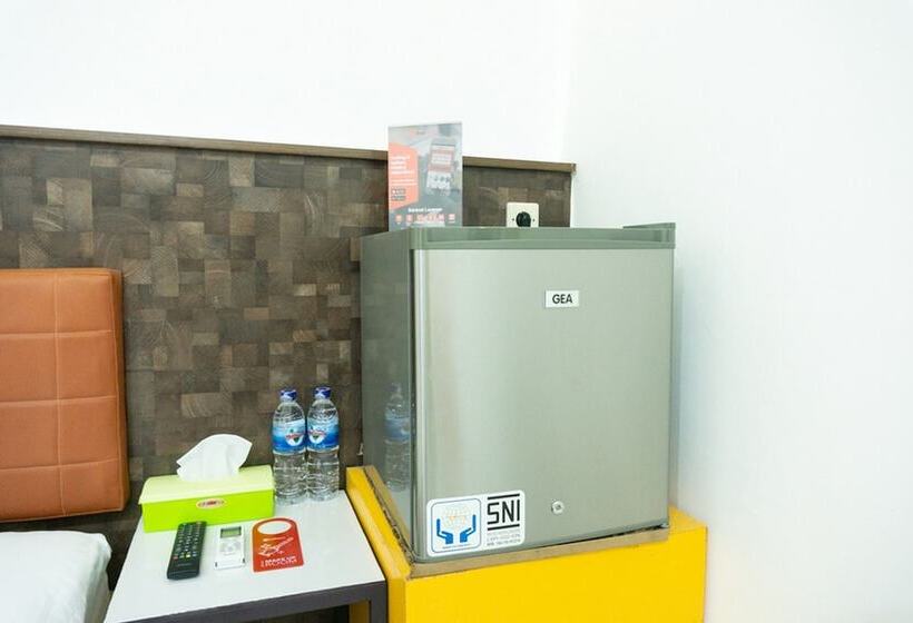 پانسیون Reddoorz Plus @ Ende City Center