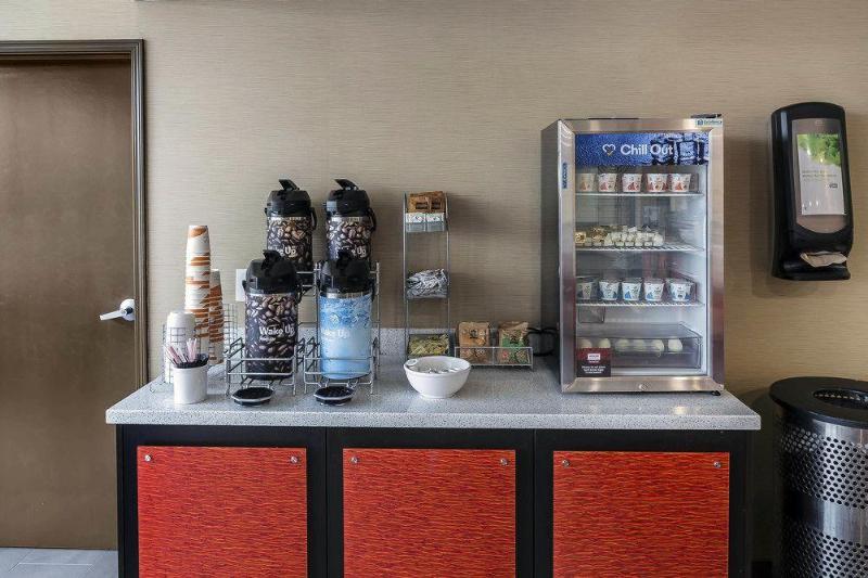 هتل Comfort Suites San Jose Airport
