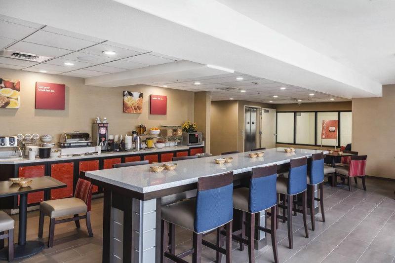 هتل Comfort Suites San Jose Airport