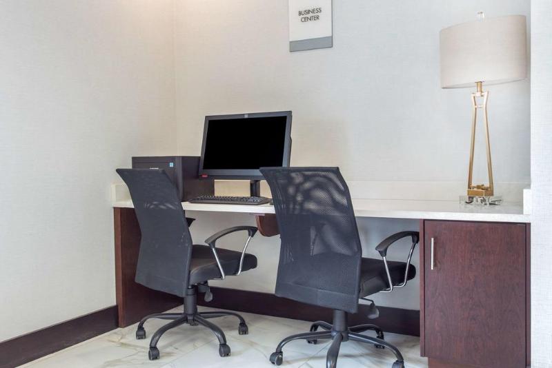 ホテル Days Inn And Suites By Wyndham Oxford