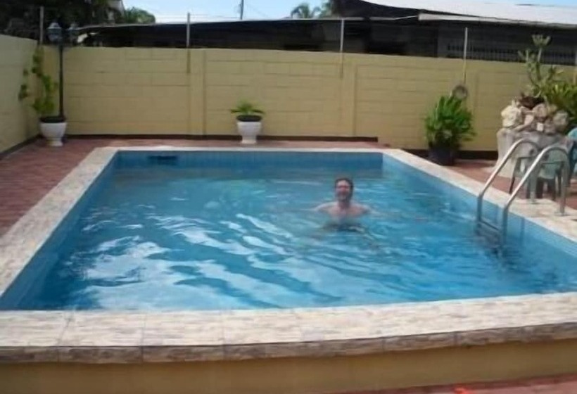 هتل Guesthouse Amice