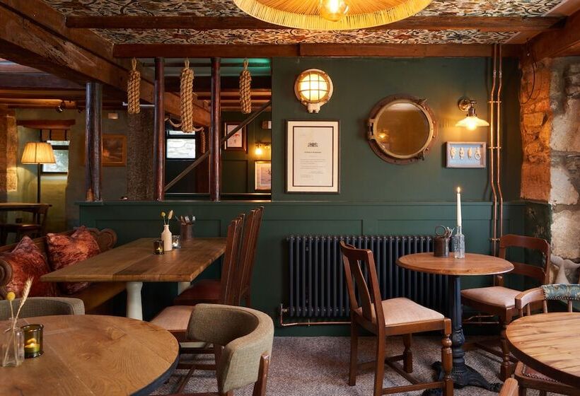 호텔 Harbour Inn