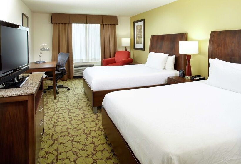 בית מלון כפרי Hilton Garden Inn Tampa East/brandon