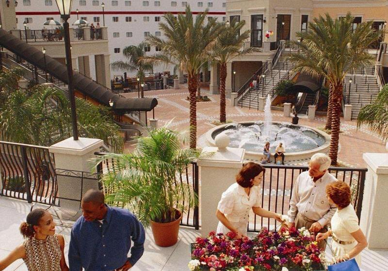 בית מלון כפרי Hilton Garden Inn Tampa East/brandon
