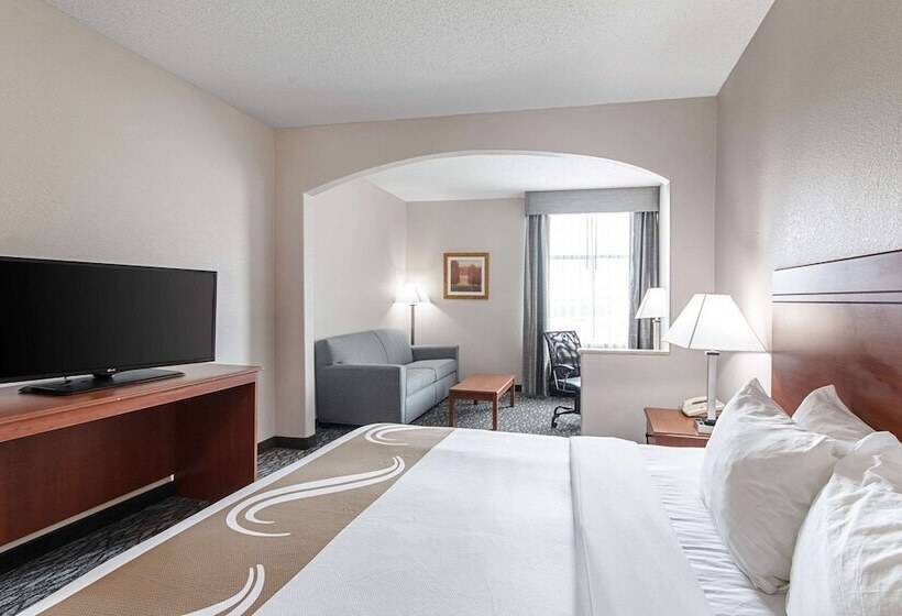 ホテル Quality Suites