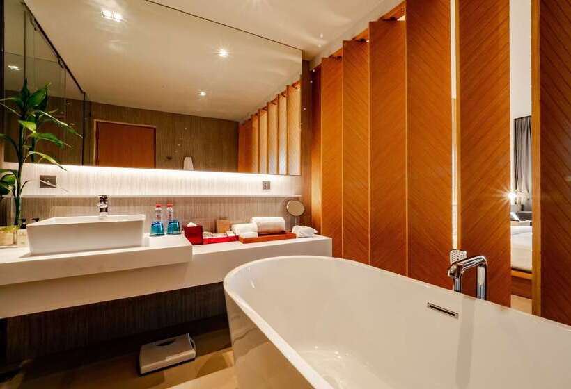 هتل Ramada Resort By Wyndham Khao Lak
