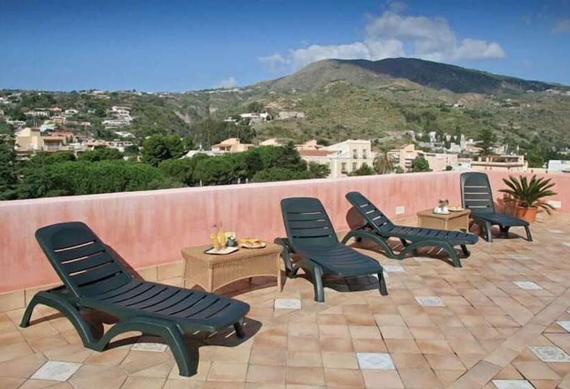 هتل Residence Alberghiero Eolie