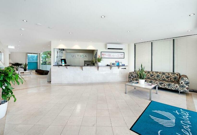 هتل Ultiqa Shearwater Resort