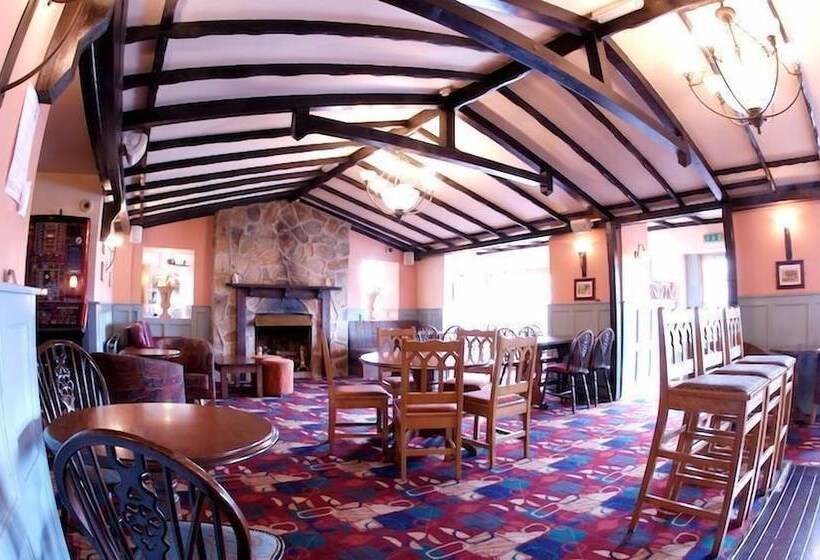 The Highwayman Inn