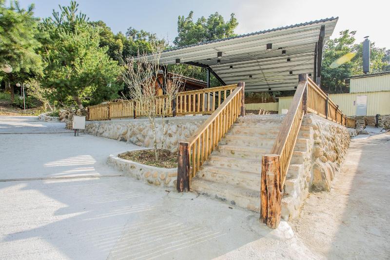 هتل Bai Shengcun Homestay