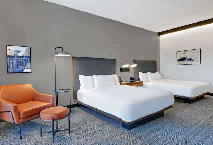 فندق Courtyard By Marriott Hamilton