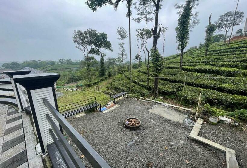 فندق Edayan Meadows