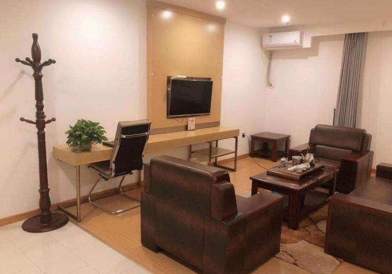 호텔 Greentree Inn Wulanchabu High Speed Railway Station Huaiyuan South Road Express
