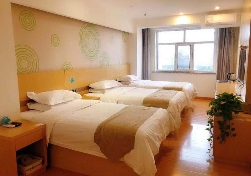 호텔 Greentree Inn Wulanchabu High Speed Railway Station Huaiyuan South Road Express