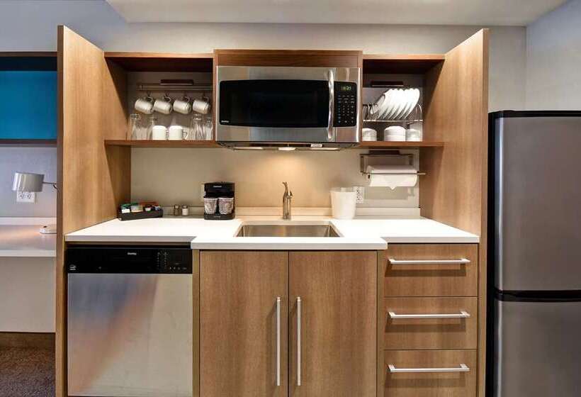 Отель Home2 Suites By Hilton Bowling Green