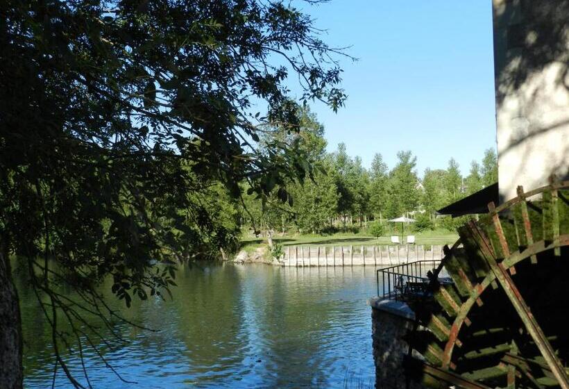 فندق Moulin De La Chevriere