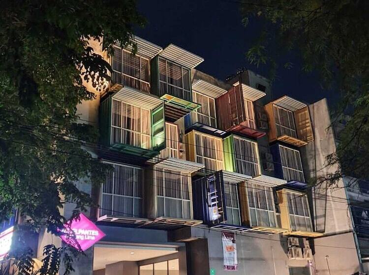 هتل Pantes Simpang Lima Semarang