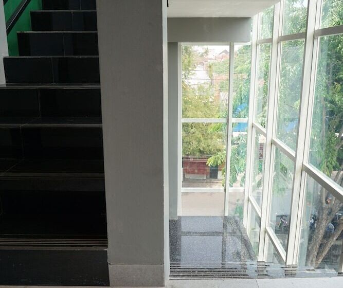 هتل Pantes Simpang Lima Semarang