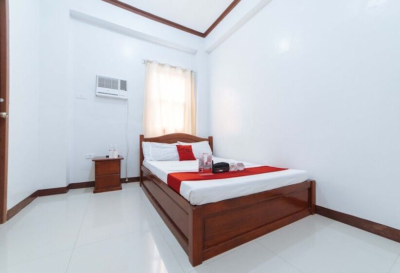 בית מלון כפרי Reddoorz @ D Maagma Street