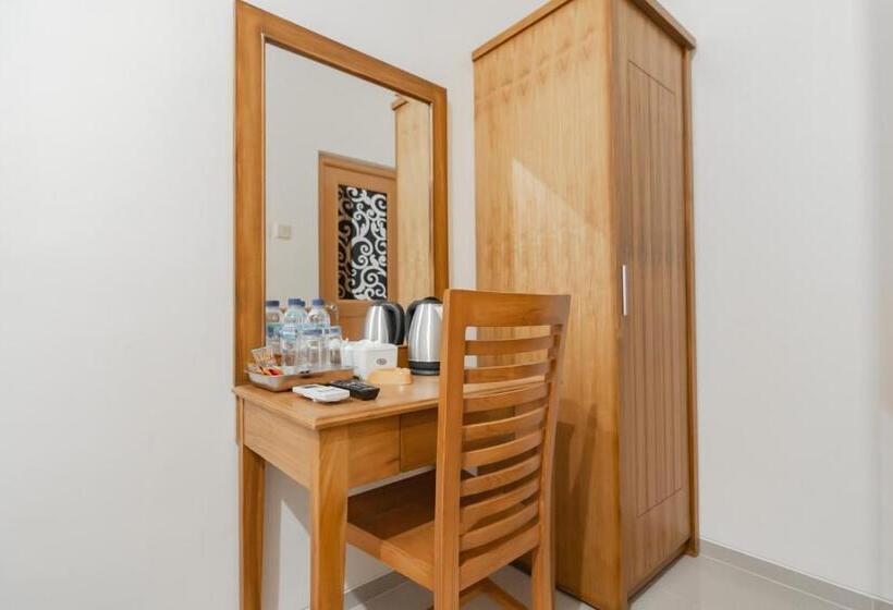 هتل Reddoorz Syariah Plus @ Perintis Guesthouse Tasikmalaya