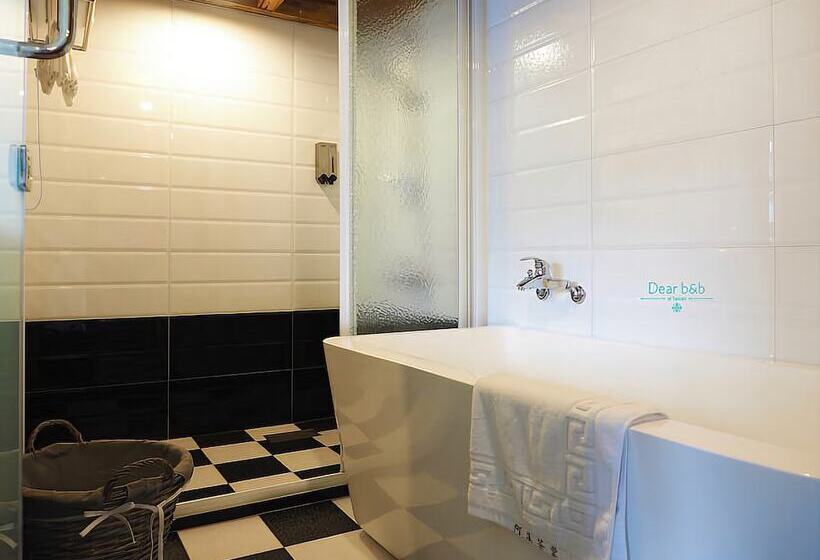 هتل Rensheng Resort