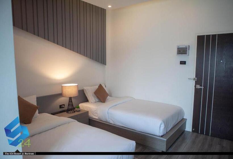 هتل The S24 Resort Buriram