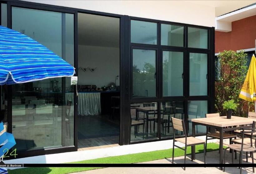 هتل The S24 Resort Buriram
