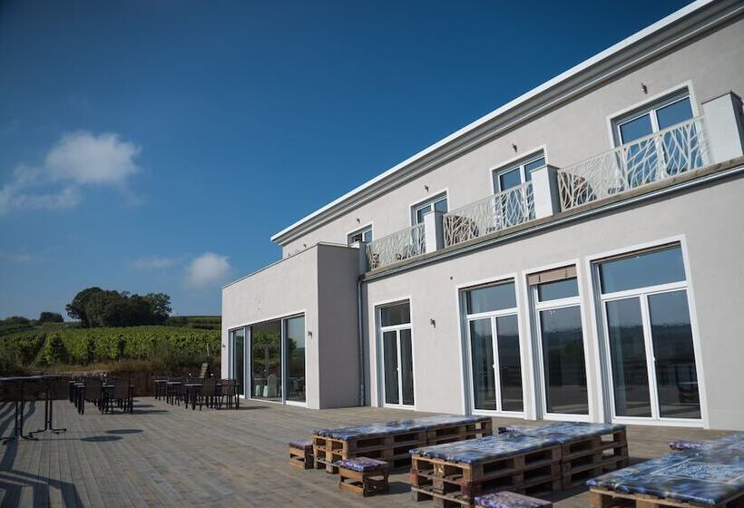 Trautwein   Das Winzerhotel Am La Roche