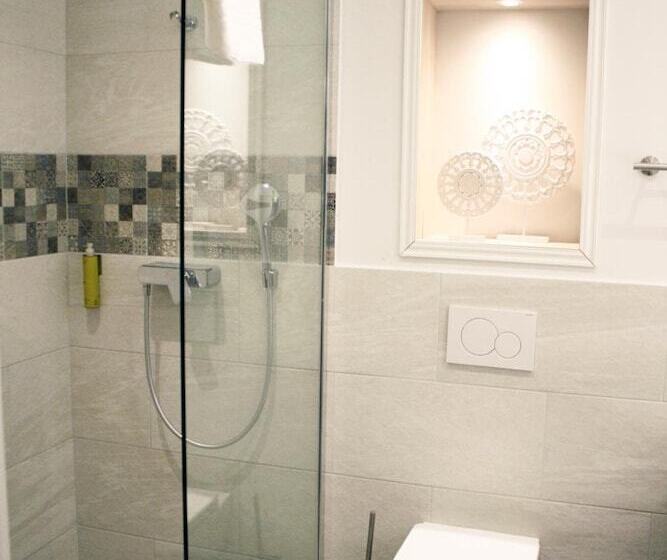 Trautwein   Das Winzerhotel Am La Roche