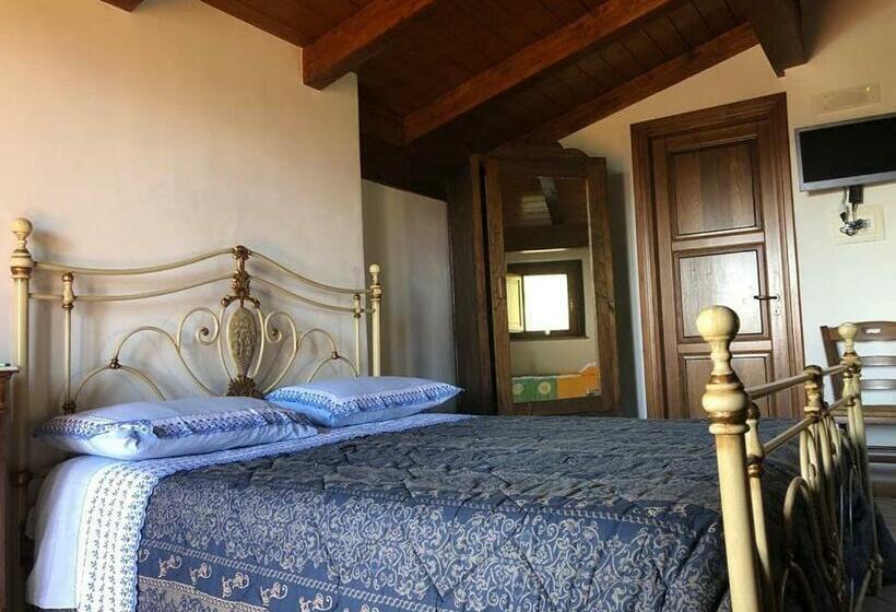 Отель Agriturismo Spennagalli