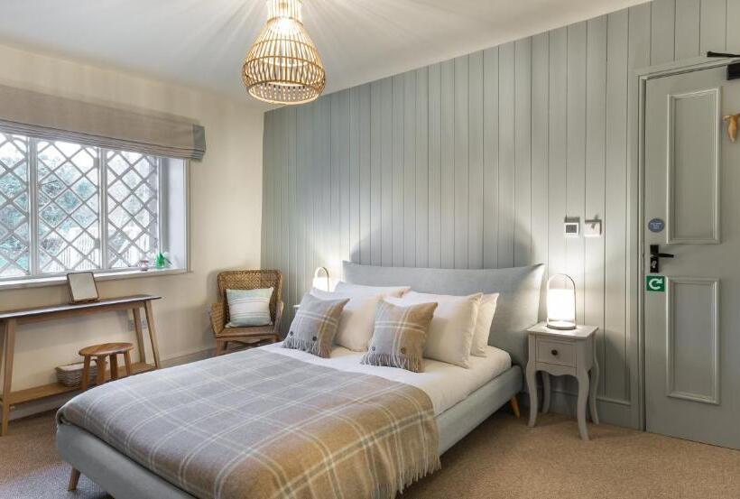 ホテル Griffin Inn