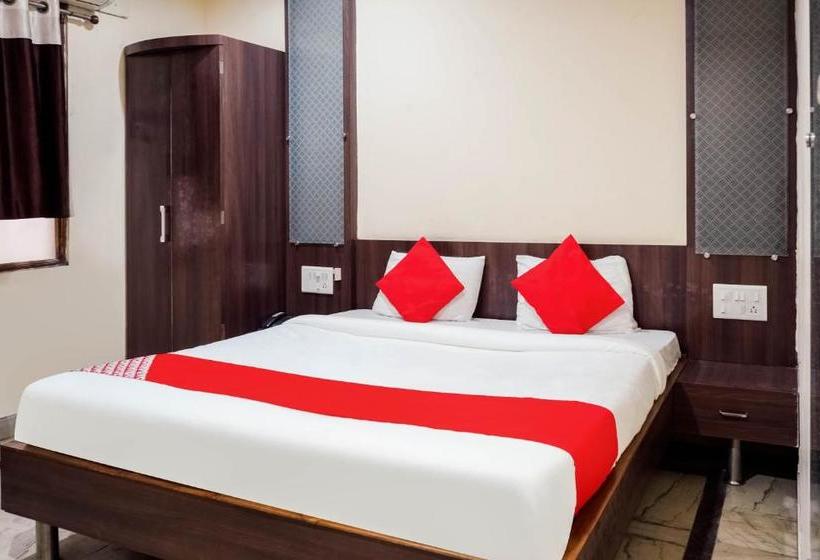 Отель Oyo Rpr269 Shubham Palace