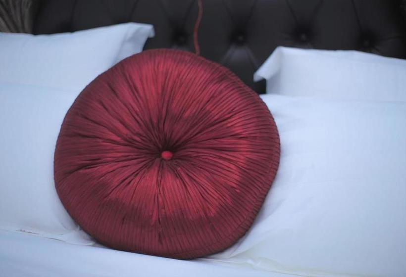 Hotel Town Lodge Executive By Colibri