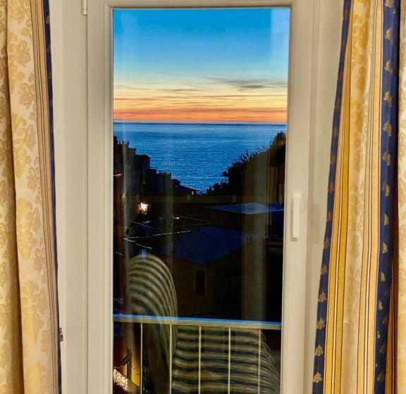 بنسيون Libeccio Panoramic Sea View