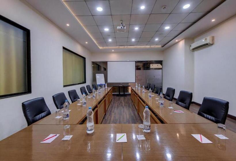 فندق Grand Fortune Beacon Ichalkaranji