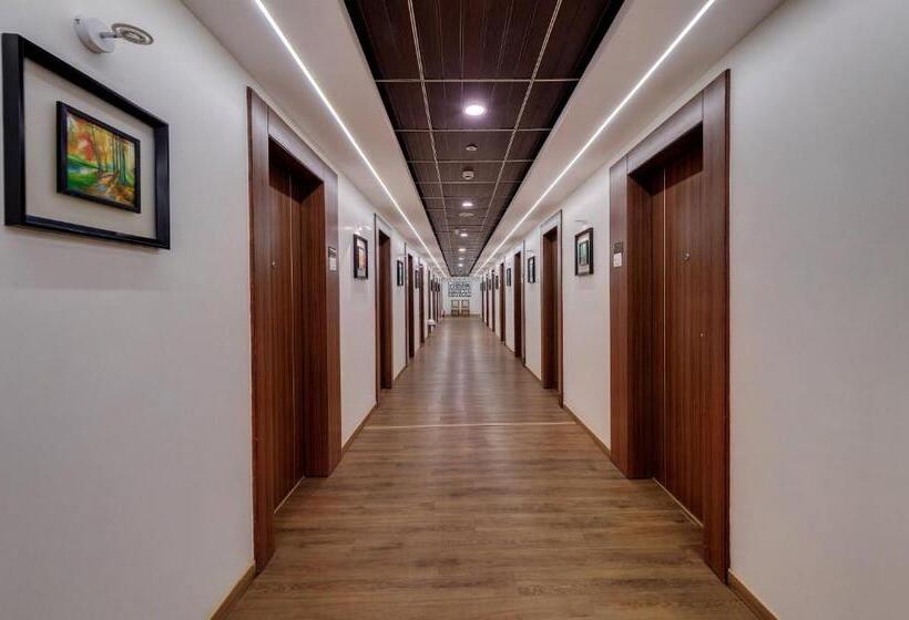 فندق Grand Fortune Beacon Ichalkaranji