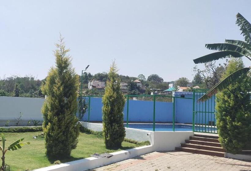 בית מלון כפרי Green Apple Resorts