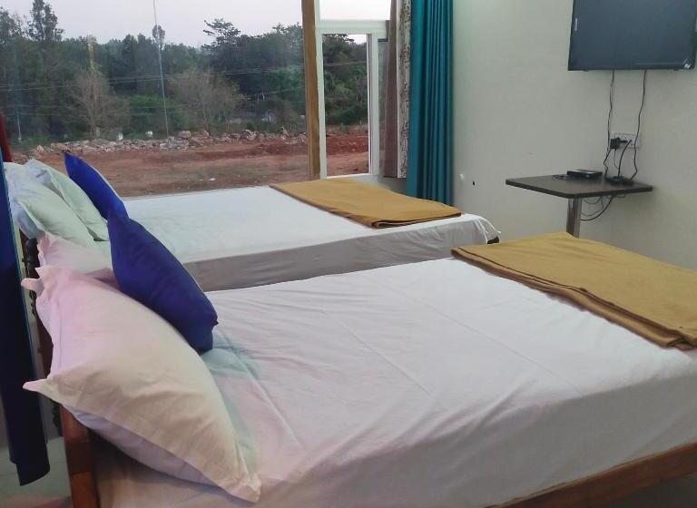 בית מלון כפרי Green Apple Resorts