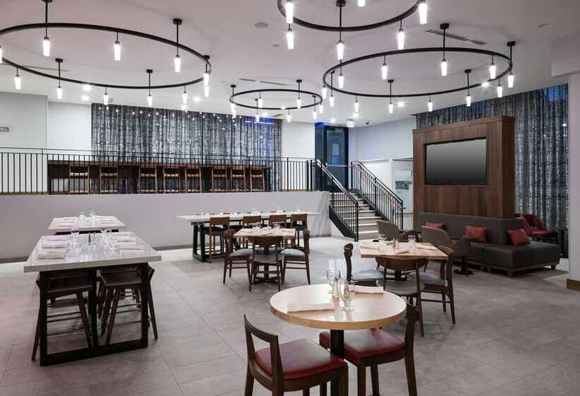 Hotel Hilton Garden Inn Madison Downtown