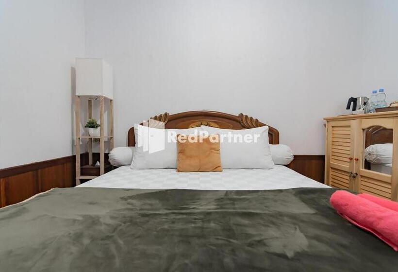 هتل Langkar Guest House Syariah Mitra Reddoorz