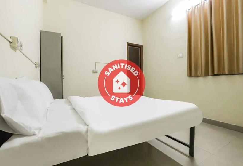 בית מלון כפרי Spot On 78169 Lotus Service Apartment