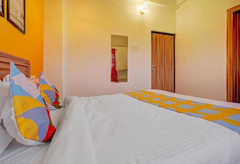 بنسيون Oyo 78503 Puri Homes