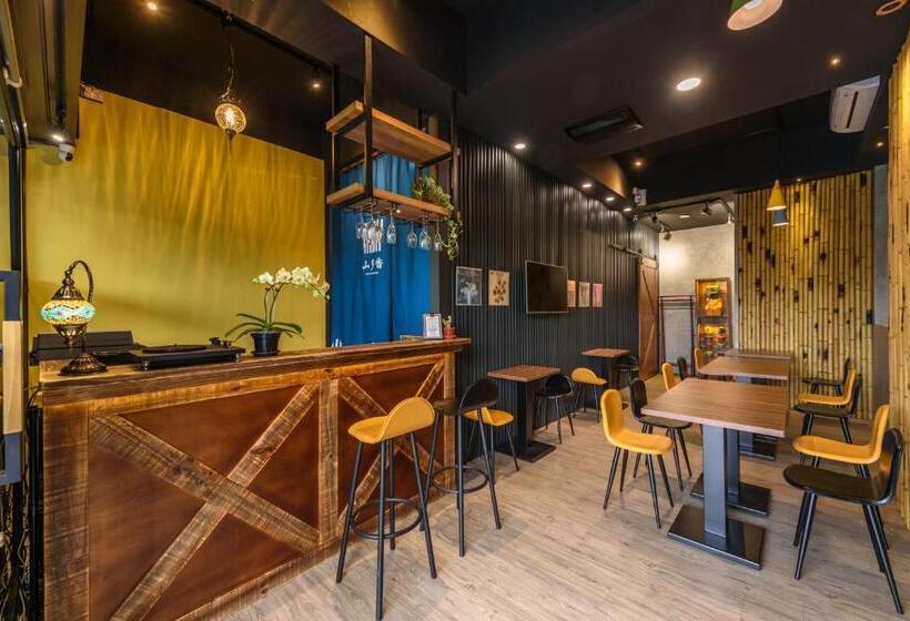 山多香青年民宿 Santhosham Hostel