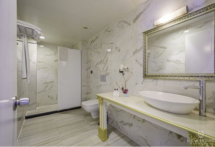 هتل Real House Boutique