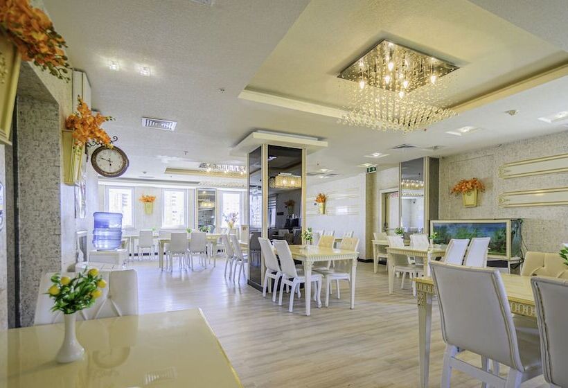 هتل Real House Boutique