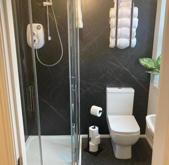 هتل Abbey Court Guest House