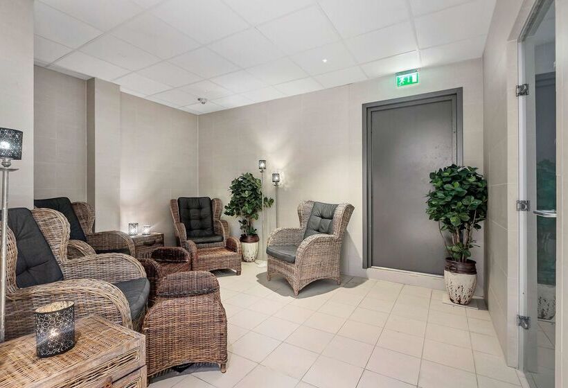 هتل Best Western Plus Savoy Lulea
